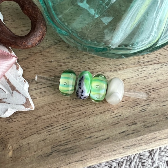 Sold - Picture 4 of 5